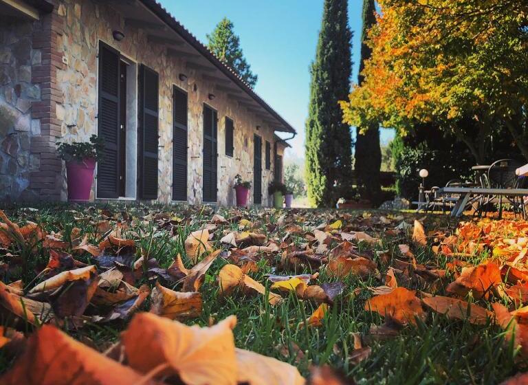 مبيت وإفطار Agriturismo Poggio Del Drago