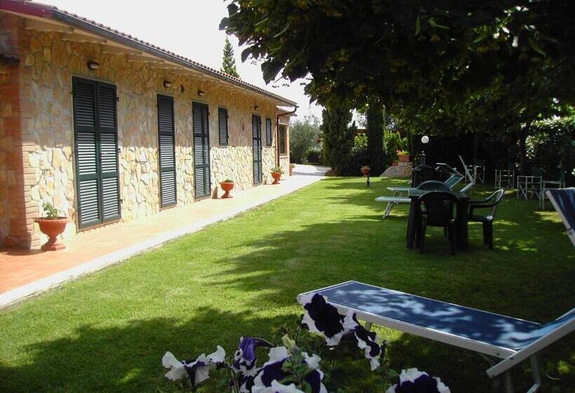 مبيت وإفطار Agriturismo Poggio Del Drago