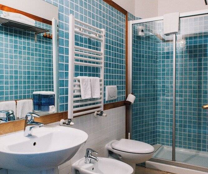 تختخواب و صبحانه Arciduca Charming House Room & Breakfast