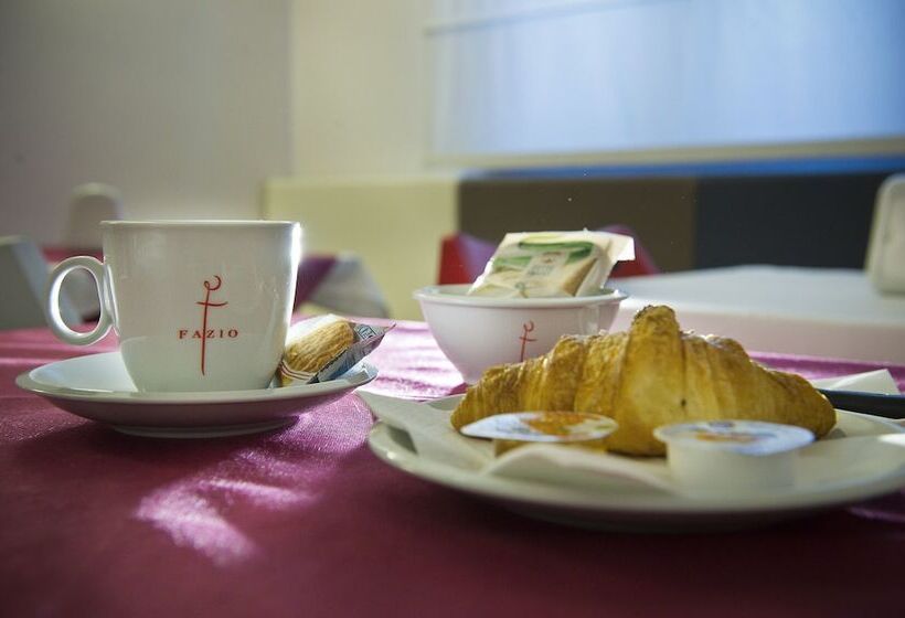 住宿加早餐  Fazio Rooms