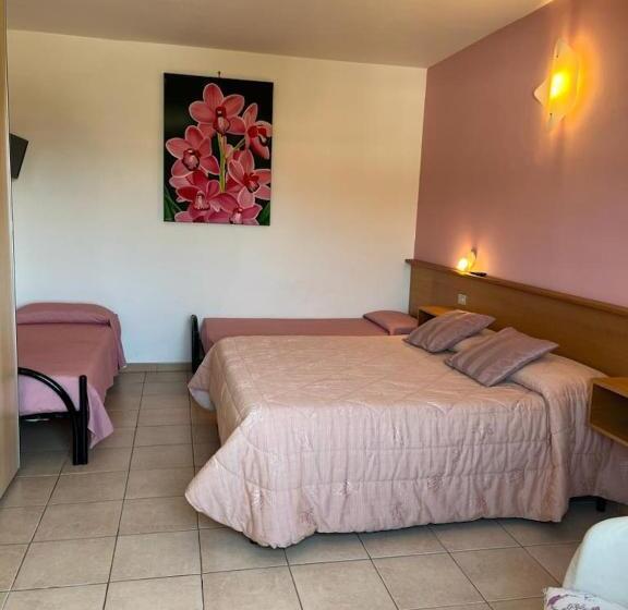 住宿加早餐  I Lecci Guesthouse