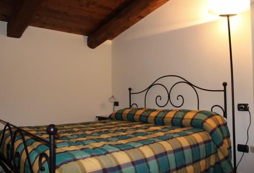 Bed and Breakfast La Piazzetta