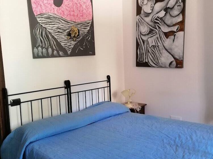 Bed and Breakfast La Piazzetta