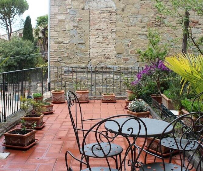 Bed and Breakfast La Piazzetta
