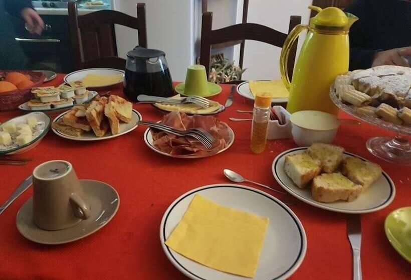 Bed and Breakfast La Piazzetta