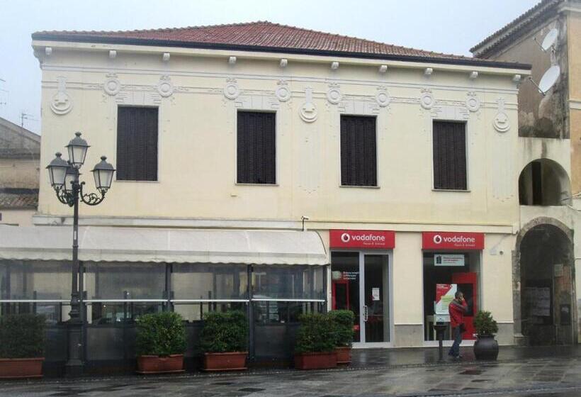 تختخواب و صبحانه La Residenza Dei Nobili