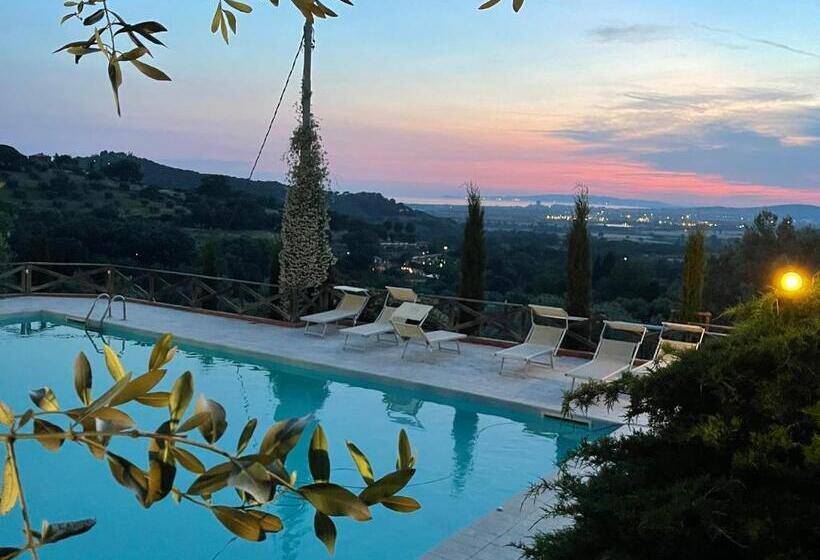 مبيت وإفطار Madonna del Poggio