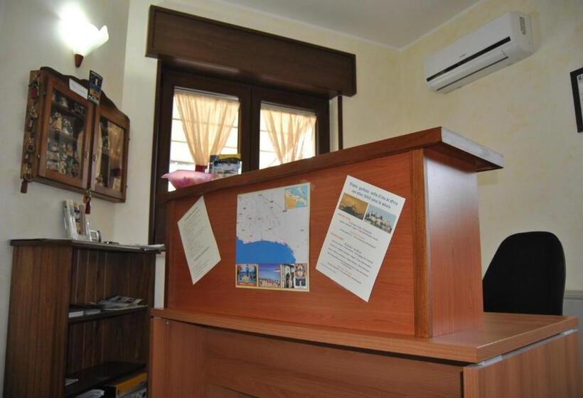 住宿加早餐  Messapia