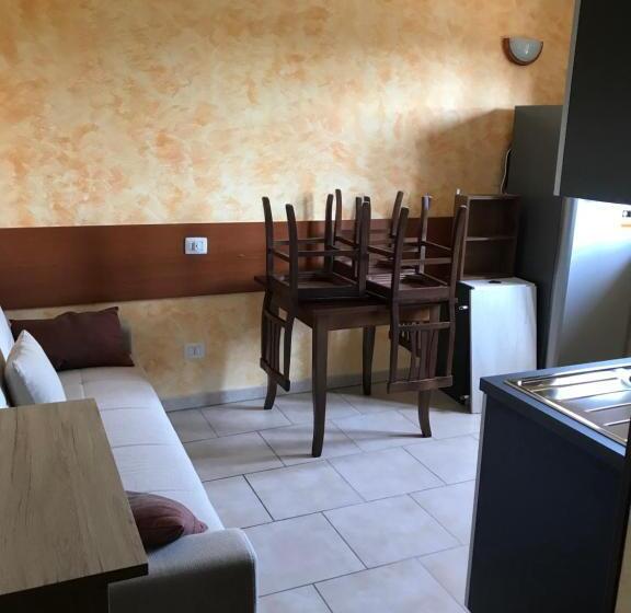 住宿加早餐  Messapia