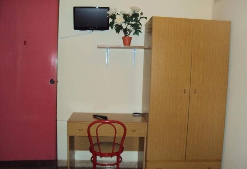 تختخواب و صبحانه Mirage