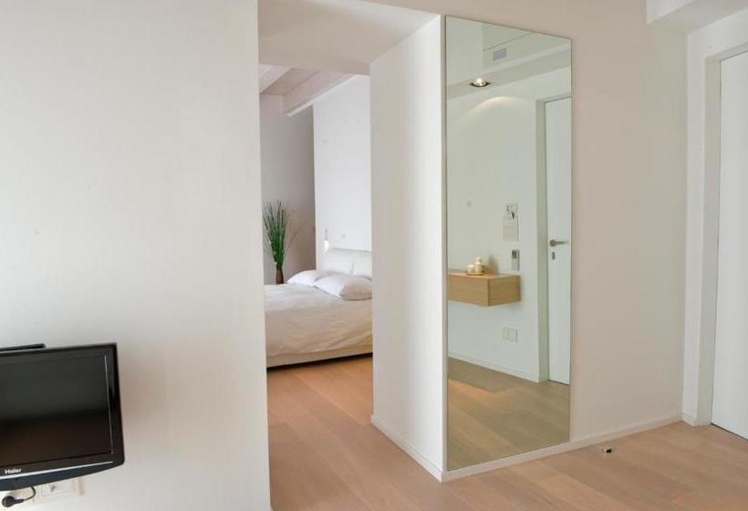 צימר Moma Suites Private Beach