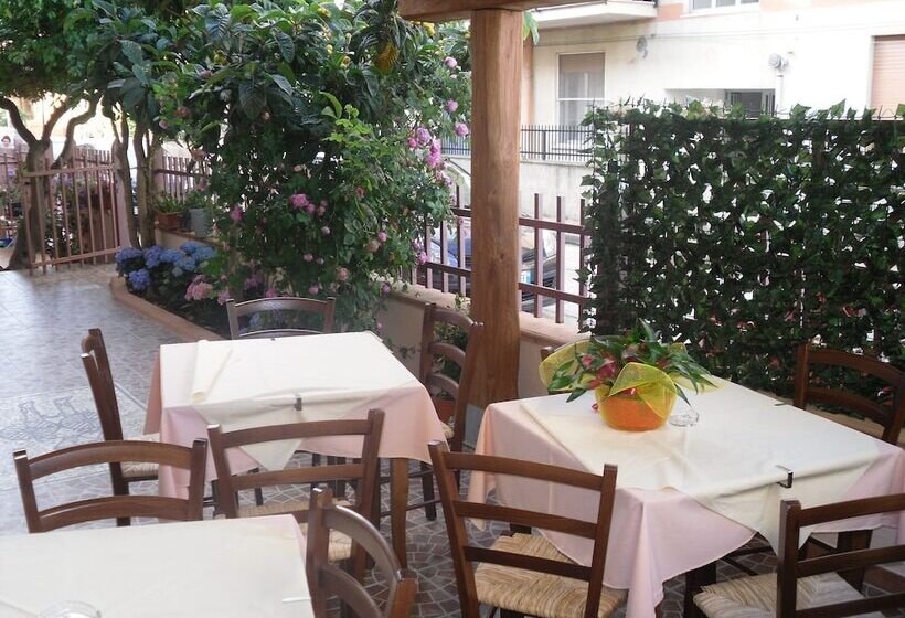 مبيت وإفطار Sa Marina