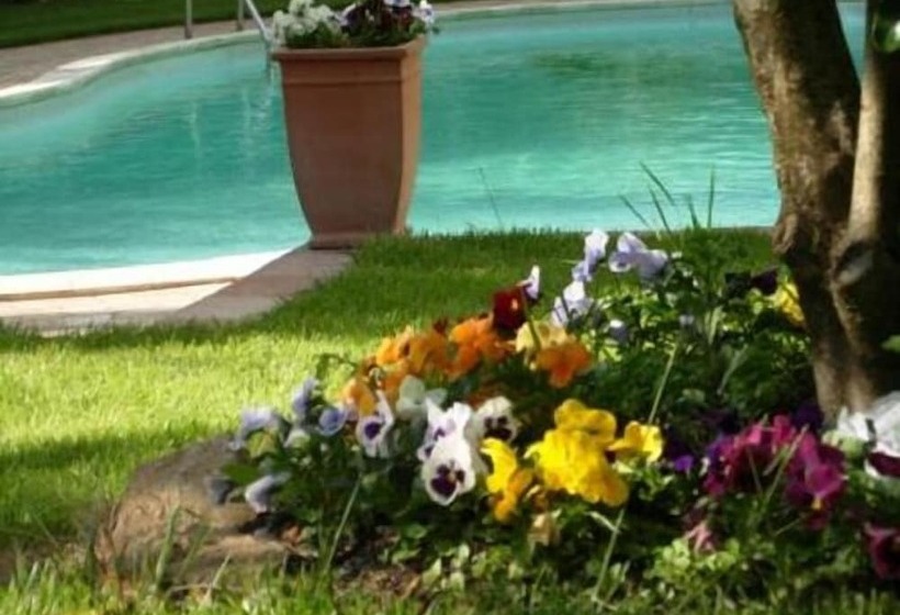 ベッドアンドブレックファースト Villa Clementine