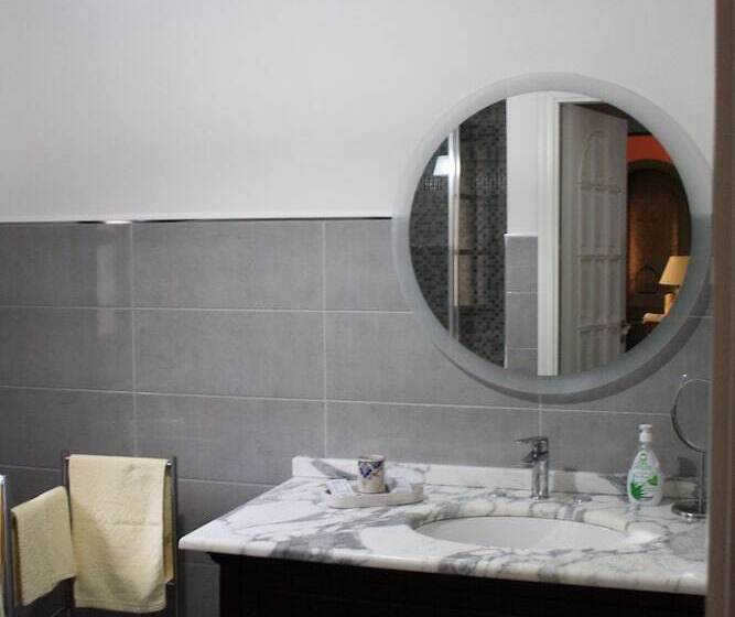 ベッドアンドブレックファースト Villa Clementine