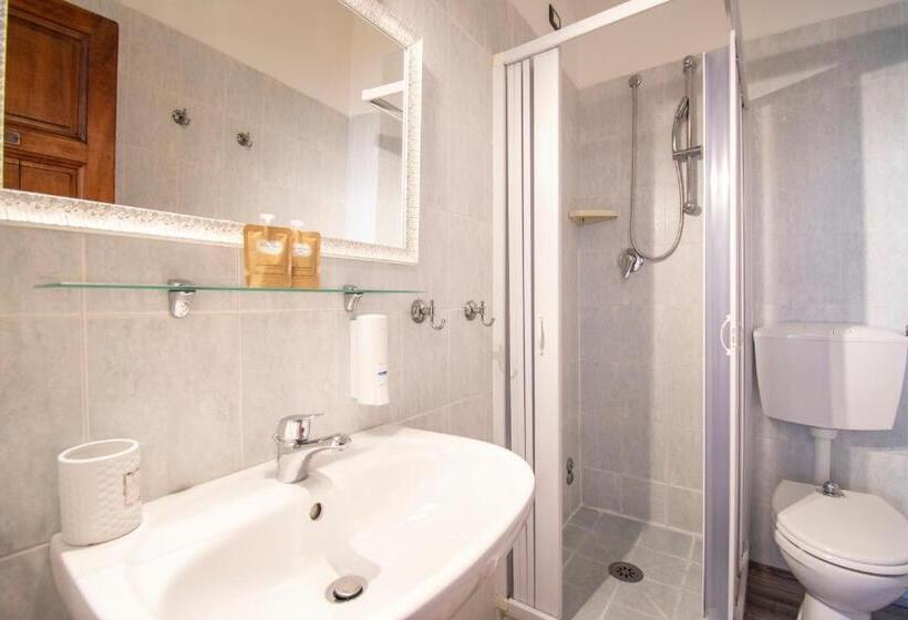 Отель Albachiara