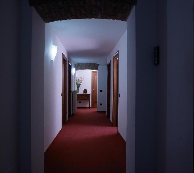 فندق Albergo Alla Campana