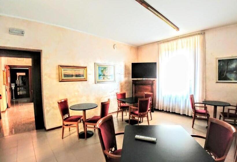 בית מלון כפרי Albergo Carancini