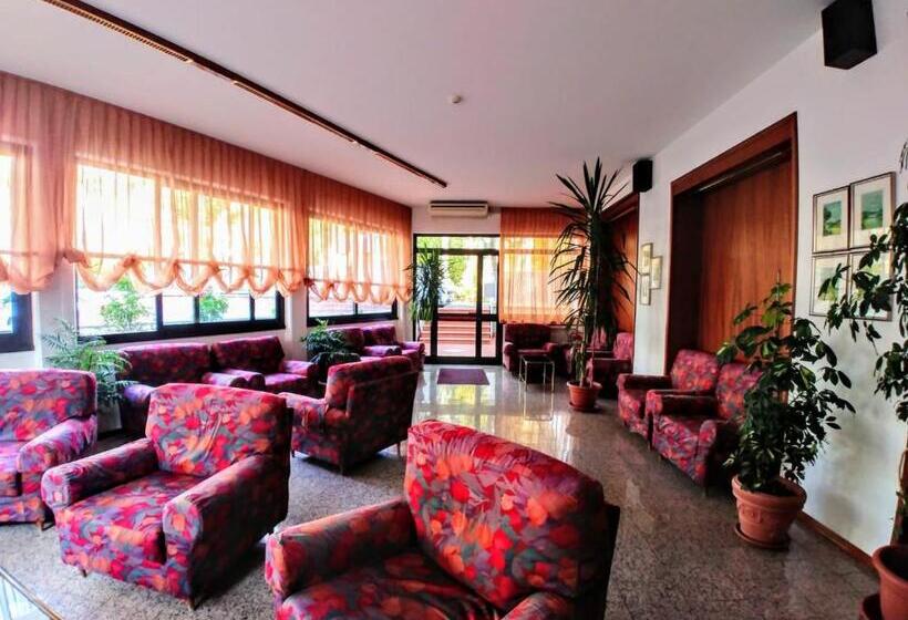 בית מלון כפרי Albergo Carancini