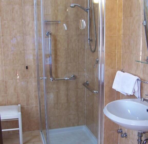 בית מלון כפרי Albergo Carancini