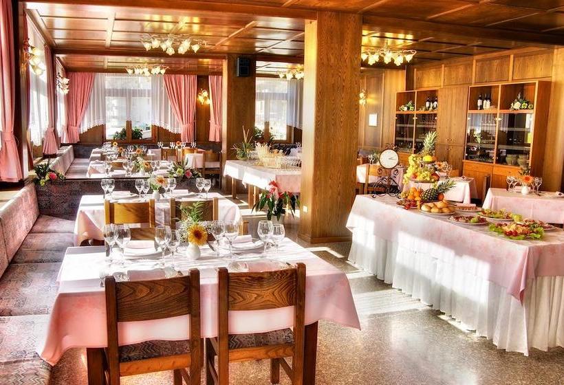 בית מלון כפרי Albergo Miramonti