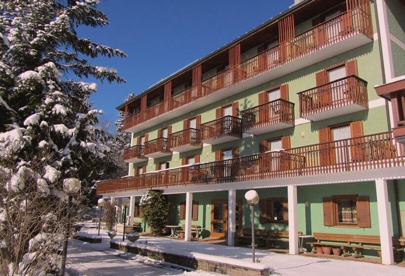 בית מלון כפרי Albergo Monteverde