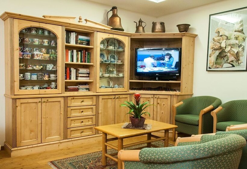 בית מלון כפרי Albergo Monteverde