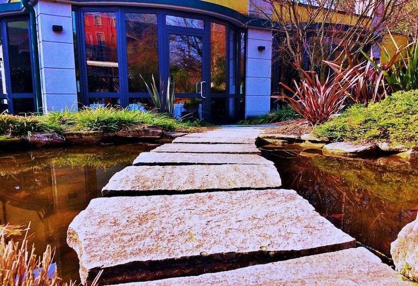 فندق Albergo Ristorante Castello