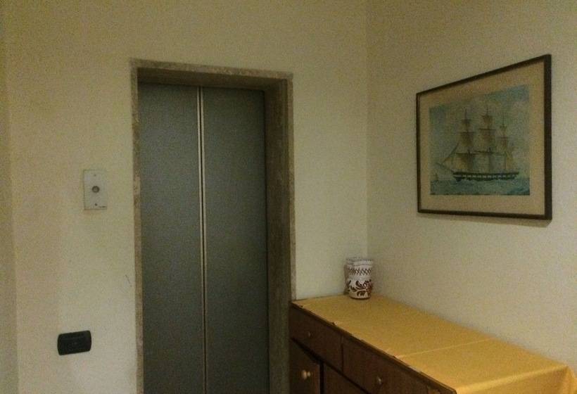 فندق Albergo Ristorante Castello