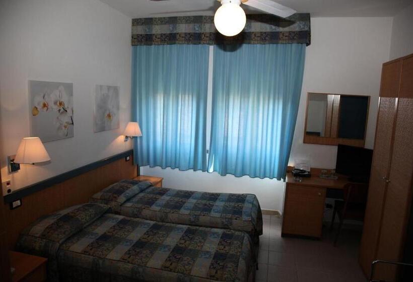 호텔 Albergo Rossella