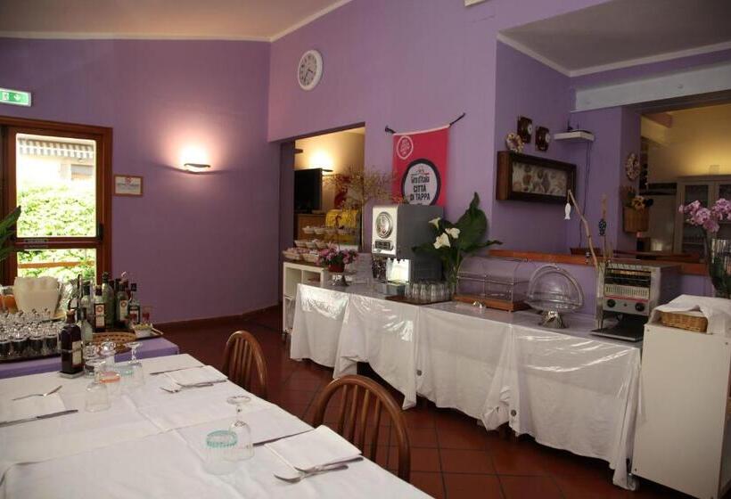 호텔 Albergo Rossella