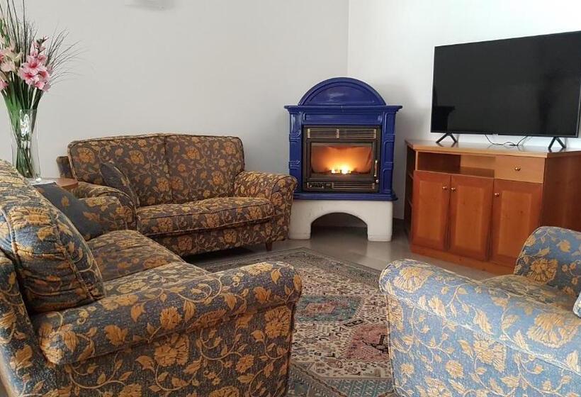 בית מלון כפרי Alla Dolina