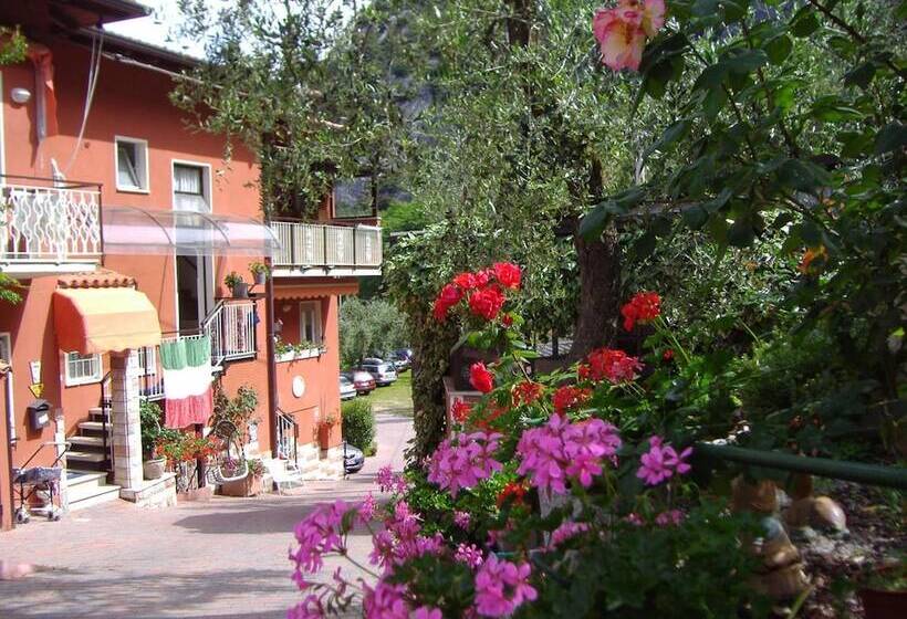 Отель Baitone   Nature Village