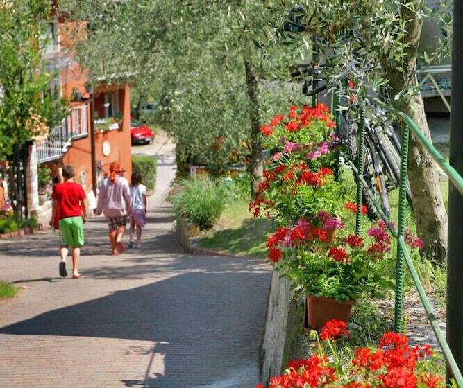 Отель Baitone   Nature Village