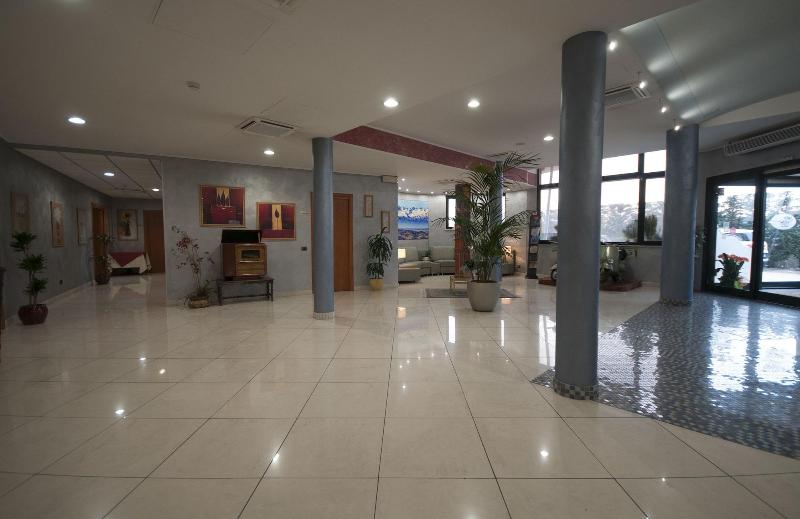 בית מלון כפרי Brindor