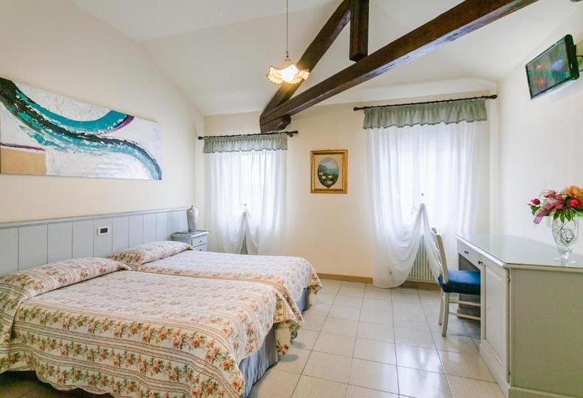 בית מלון כפרי Callalta