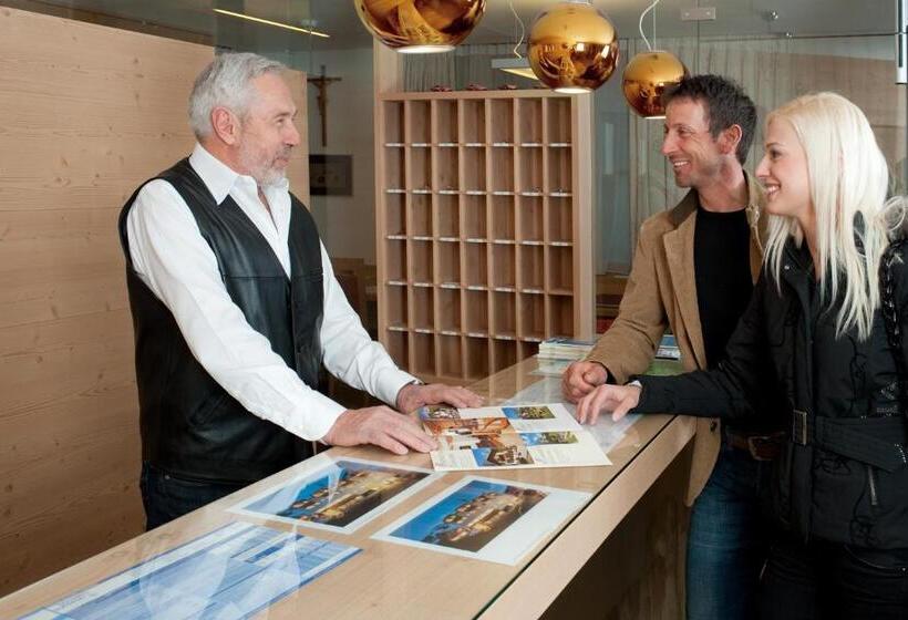 בית מלון כפרי Cavallino