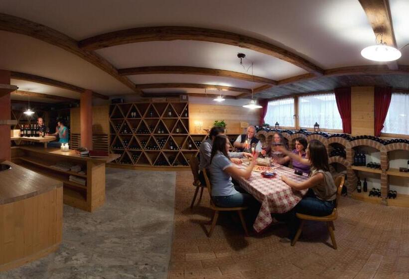 בית מלון כפרי Cavallino