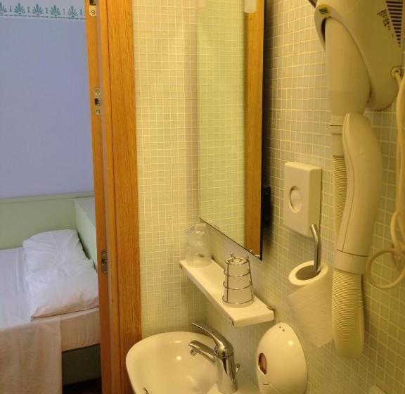 בית מלון כפרי Centrale