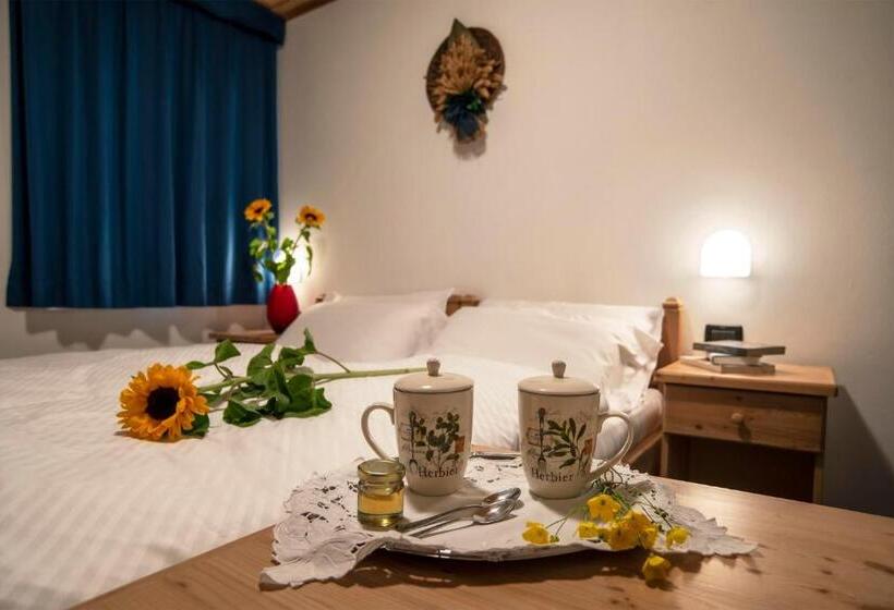 فندق Chalet Genziana