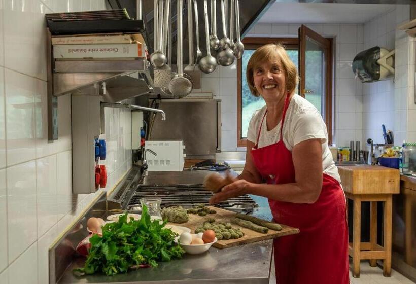 فندق Chalet Genziana