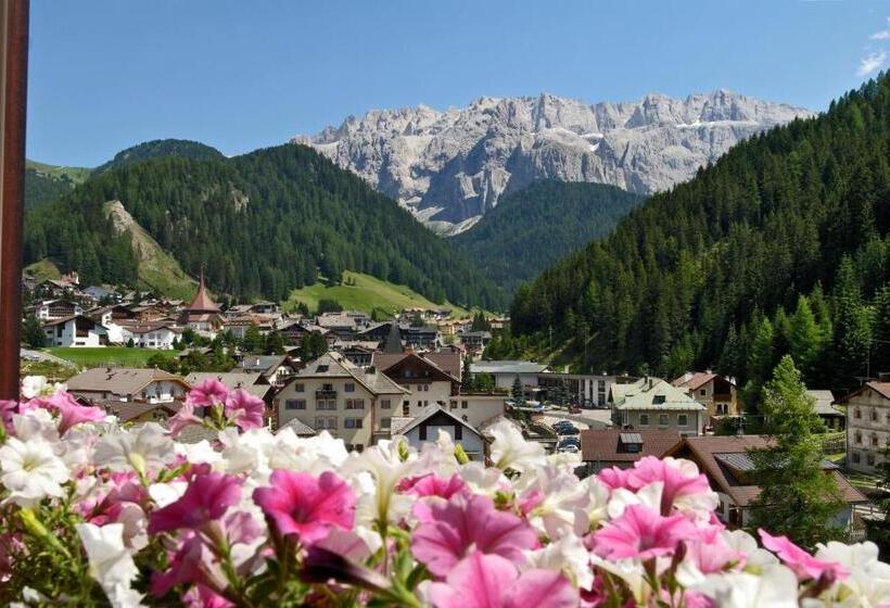 فندق Chalet S Dolomites Design Adults Recommended