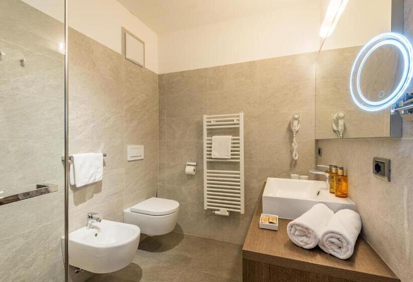 Отель Christoph