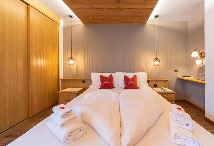 בית מלון כפרי Ciampian