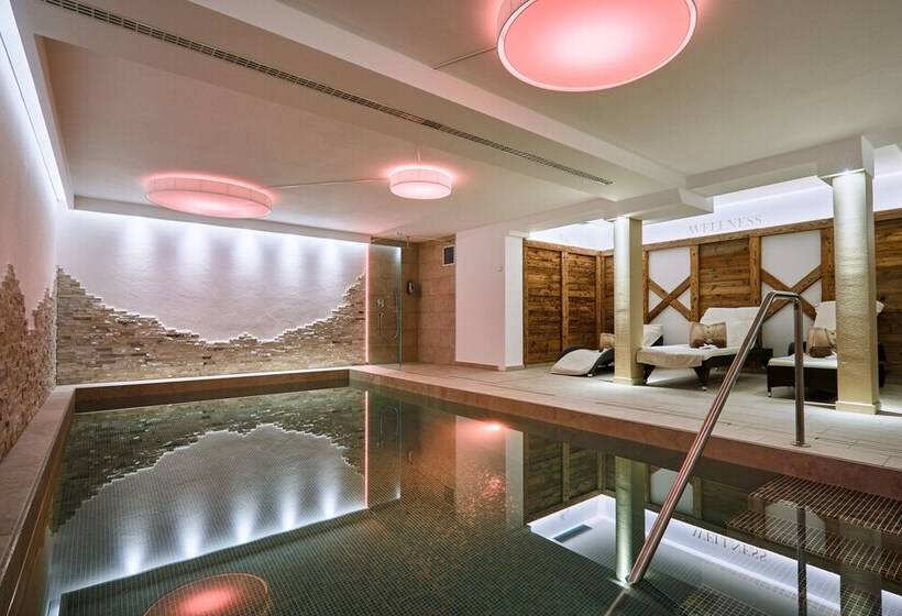 Отель Garnì Savoy