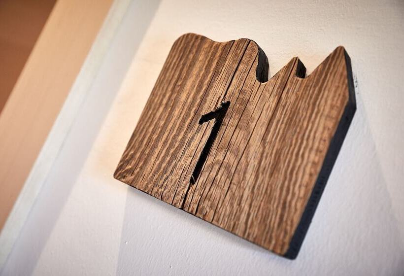 Отель Garnì Savoy