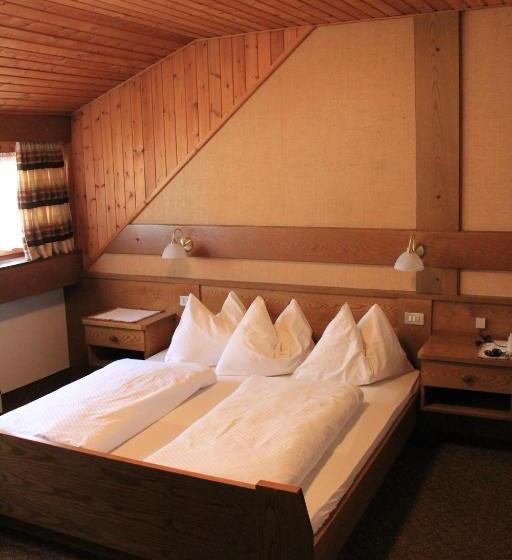 בית מלון כפרי B&b Gasthof Zur Linde