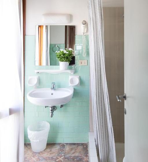 בית מלון כפרי Gloria