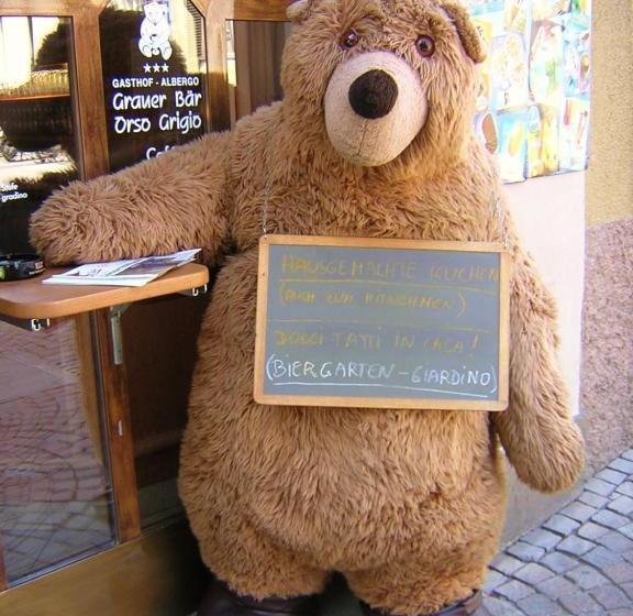 هتل Grauer Bär