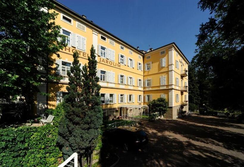 בית מלון כפרי Jarolim