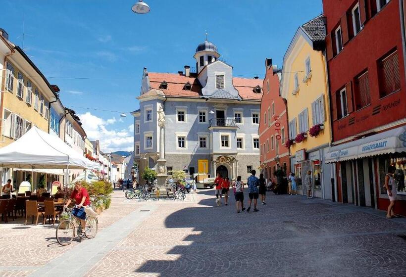 בית מלון כפרי Kristall